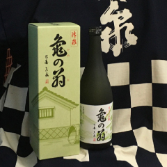 清泉　亀の翁　純米大吟醸 720ml 化粧箱入